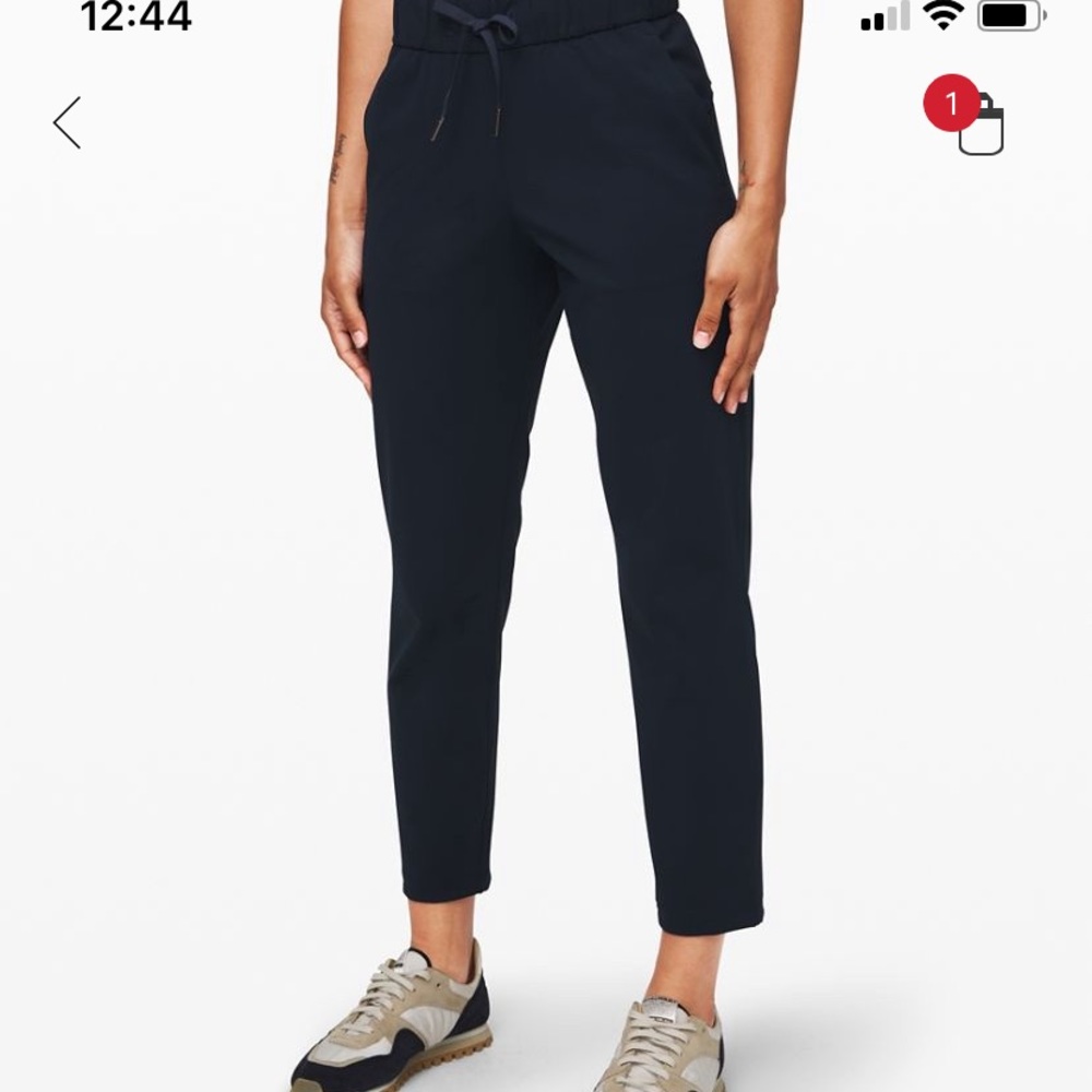 Lululemon on the fly 7/8 pant